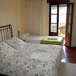 Gasthuis Rural El Rincon De Gadea 3*