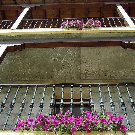 Gasthof Rural El Rincon De Gadea 3*